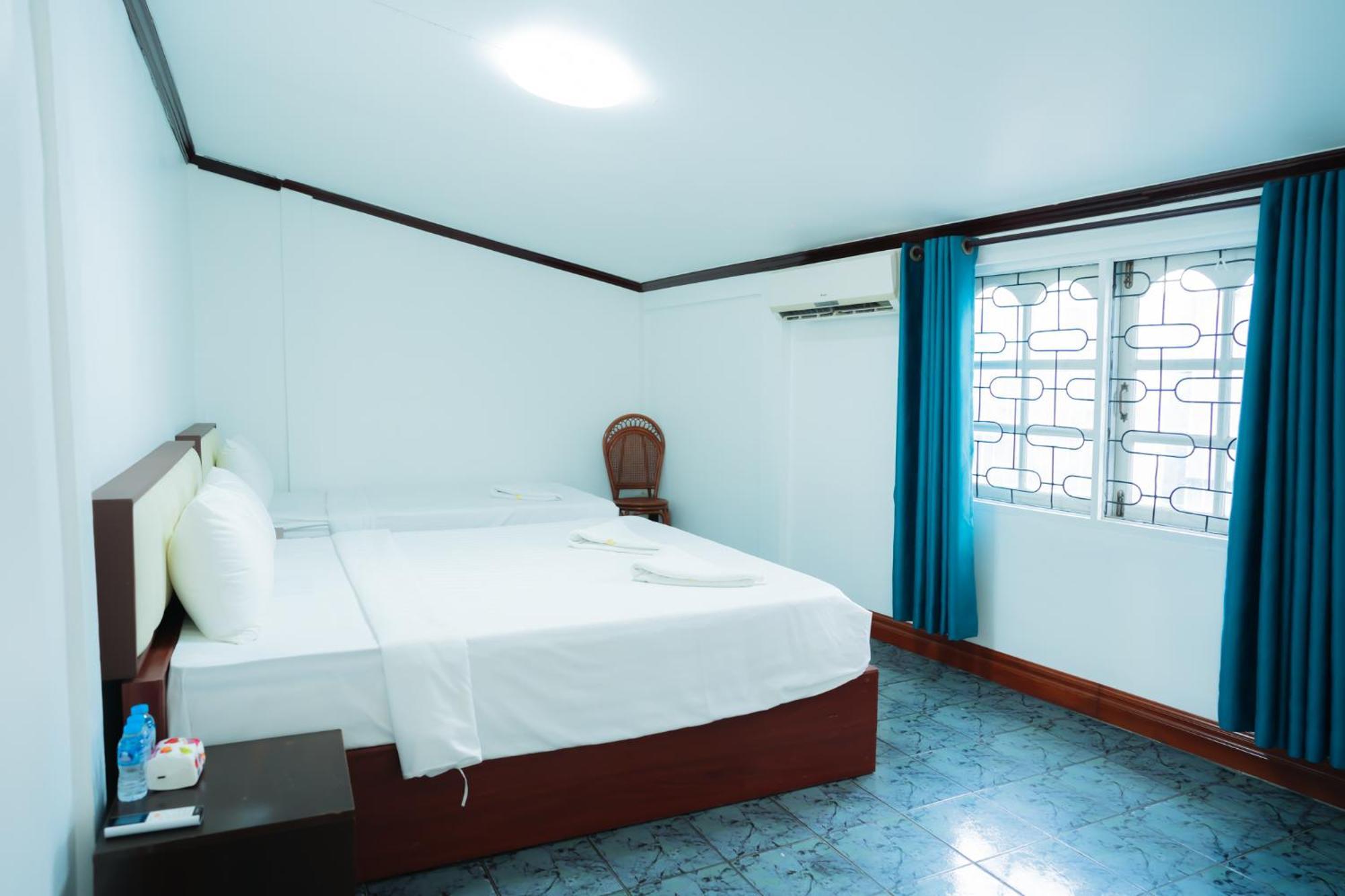 Vientiane Ruby Riverside Hotel Exterior photo