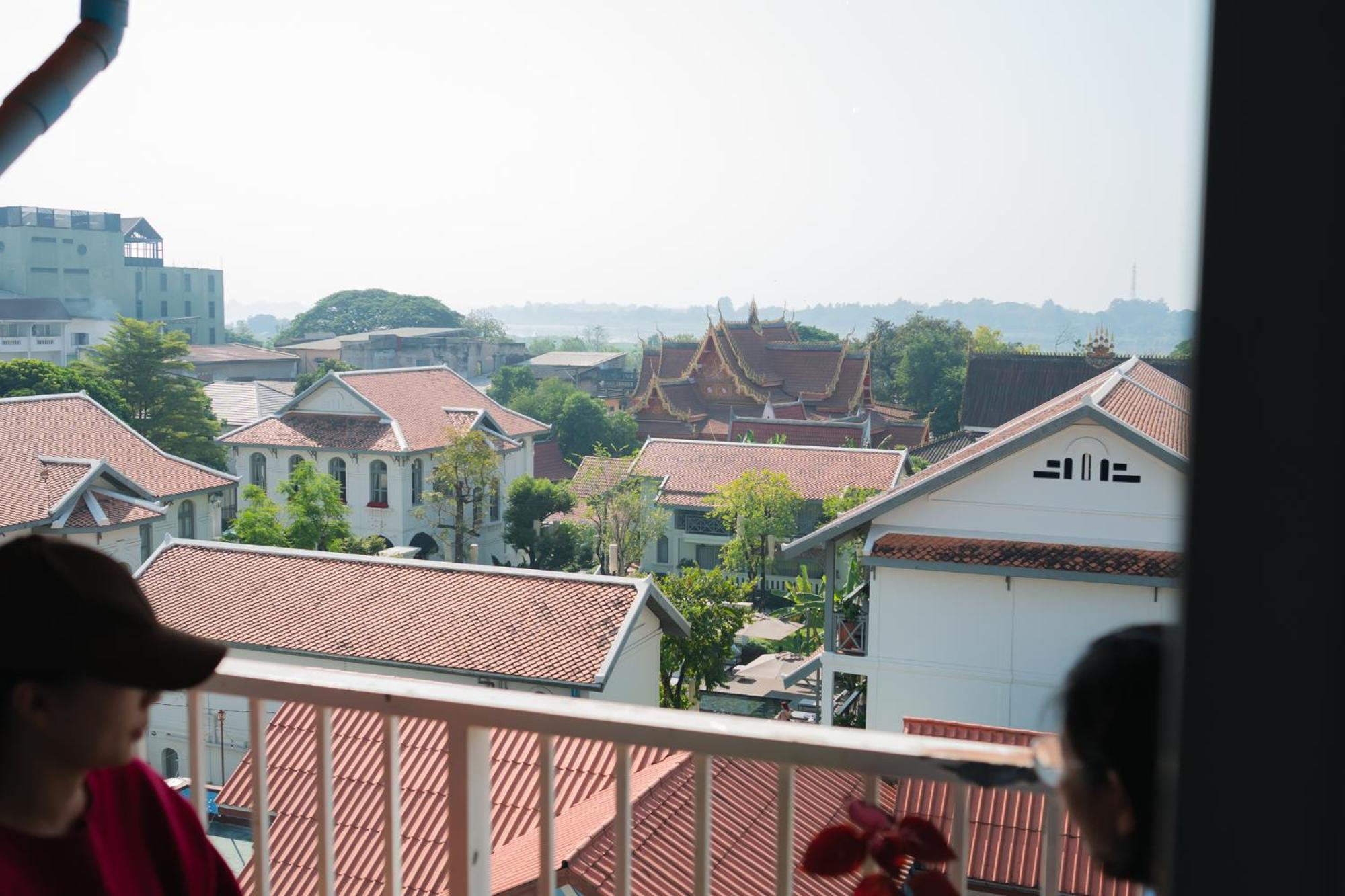 Vientiane Ruby Riverside Hotel Exterior photo